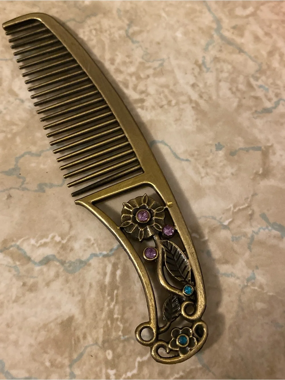Vintage Ornate Vanity Mirror & Comb Set ✨🌹